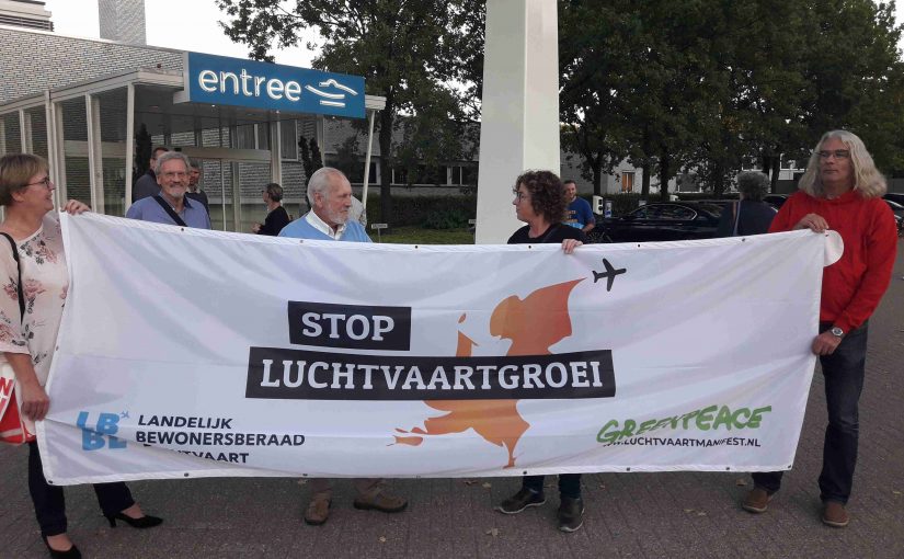 Veel tegenwind voor het vliegen in het Evoluon